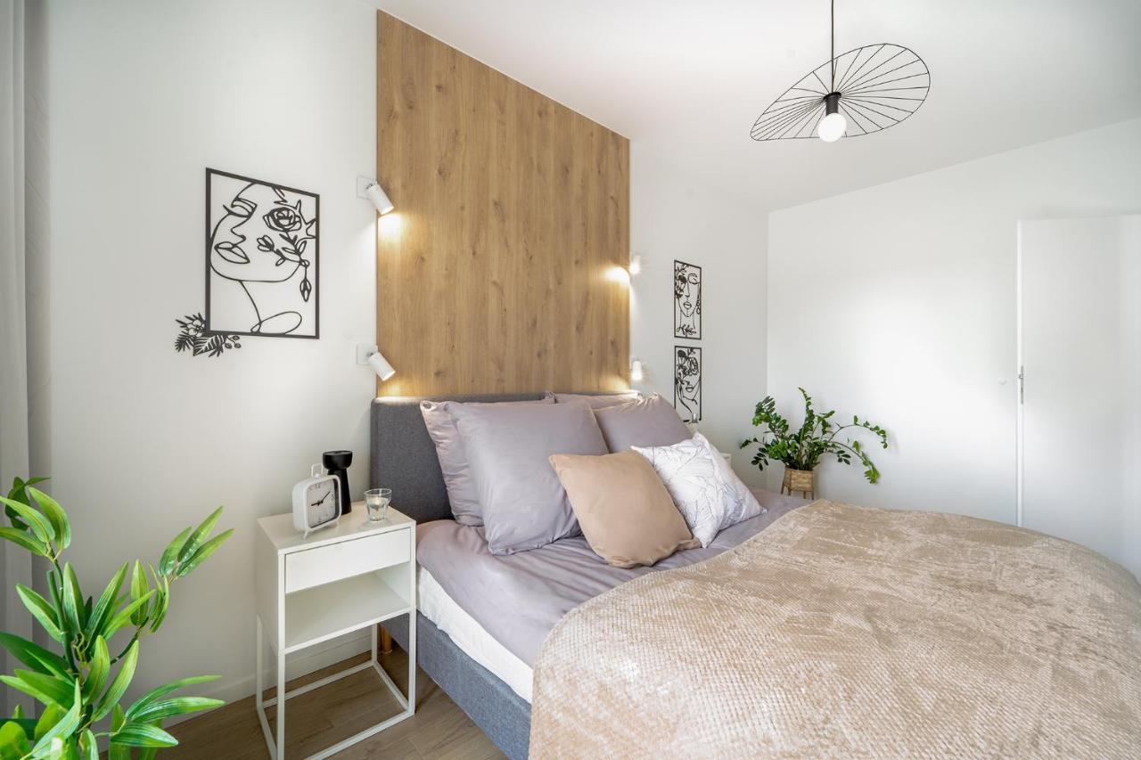 Apartament Kameralis Old Town - Klimatyzacja - Balkon - Winda エルブロンク エクステリア 写真